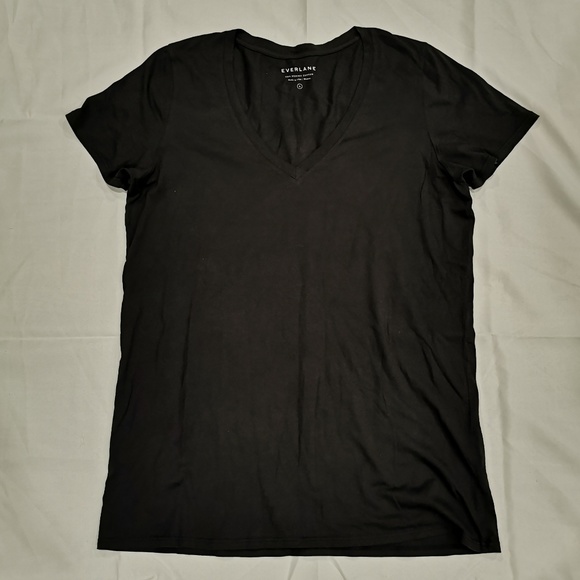 Everlane Tops - Everlane | Black V-Neck Supima Cotton T-Shirt